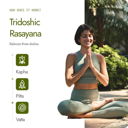 Kapiva Triphala Juice | 100% Ayurvedic | Relieves Constipation & Improves Digestion | No Added Sugar, 1L
